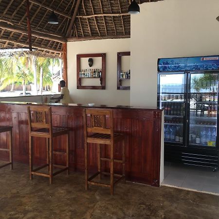 Emma Bay Beach House Michamvi エクステリア 写真