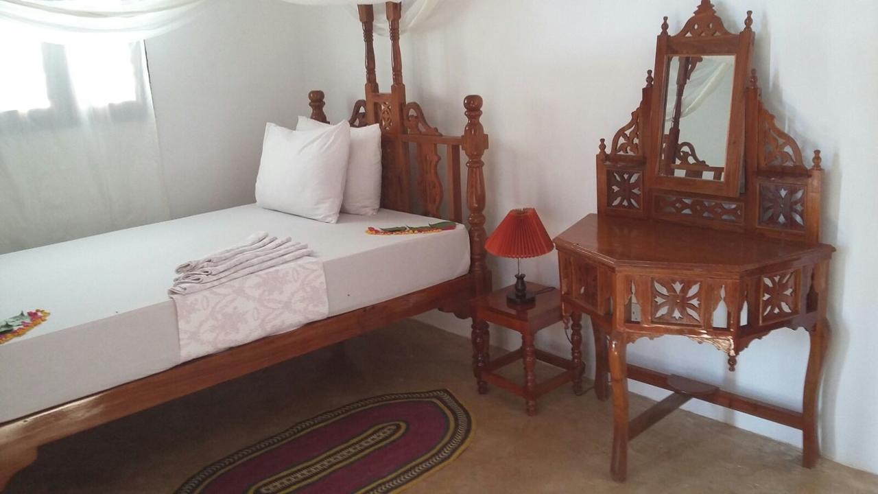 Emma Bay Beach House Michamvi エクステリア 写真