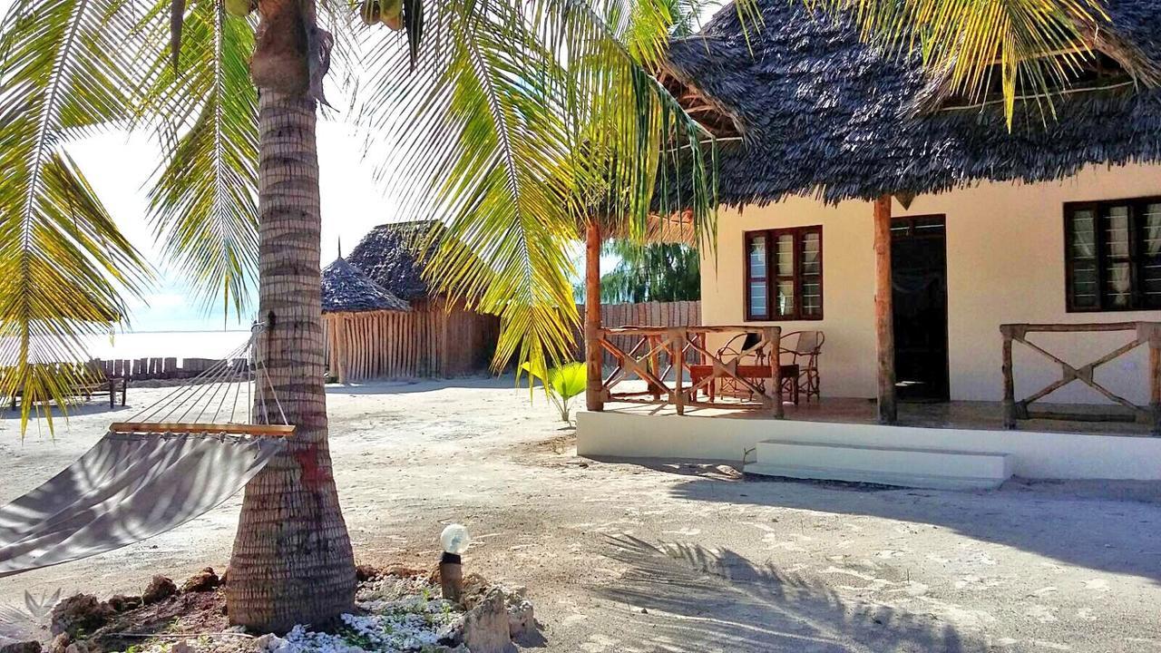 Emma Bay Beach House Michamvi エクステリア 写真
