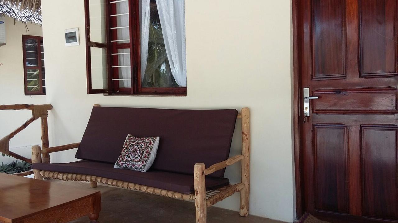 Emma Bay Beach House Michamvi エクステリア 写真